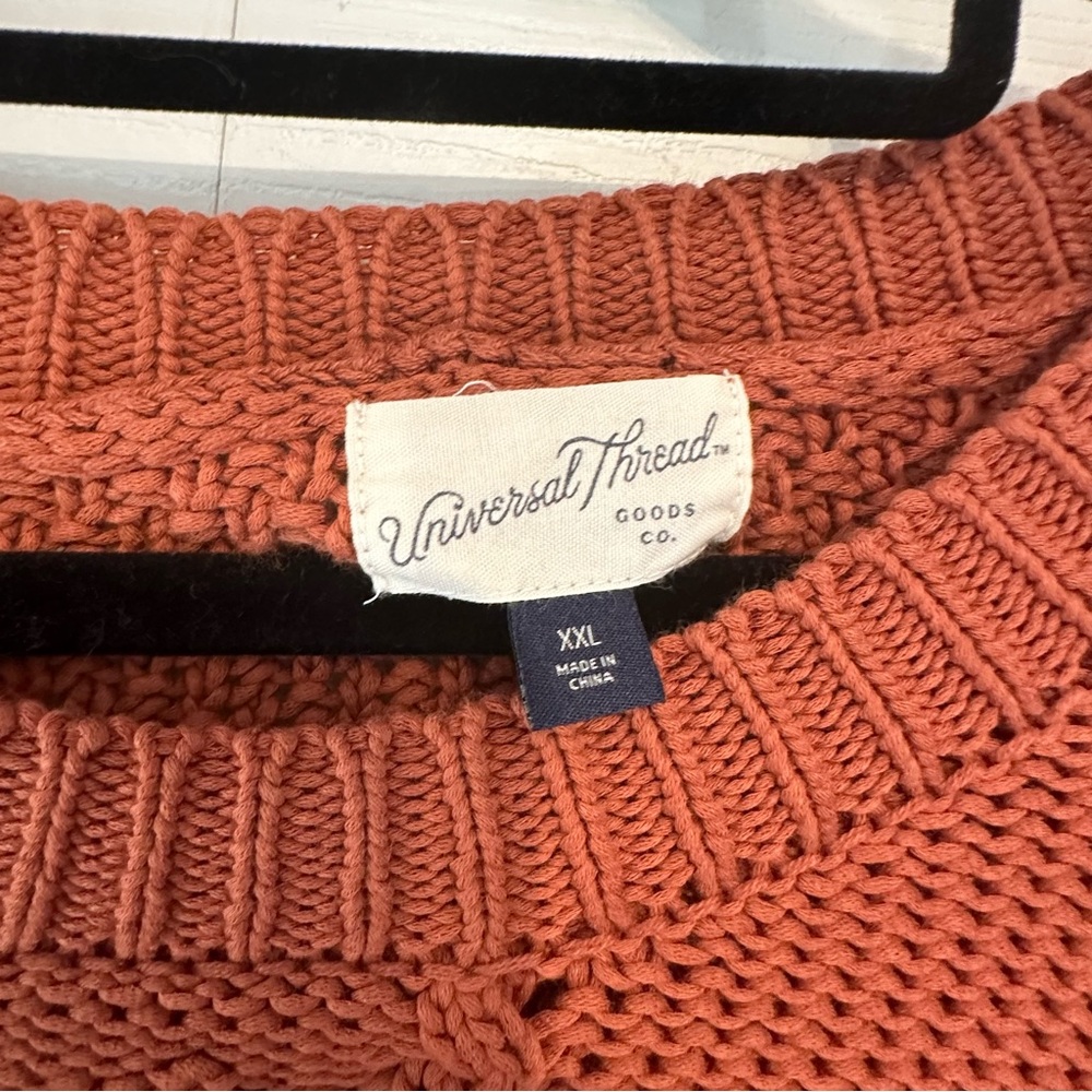 Universal Thread Crew Neck Pull Over Sweater - image 4